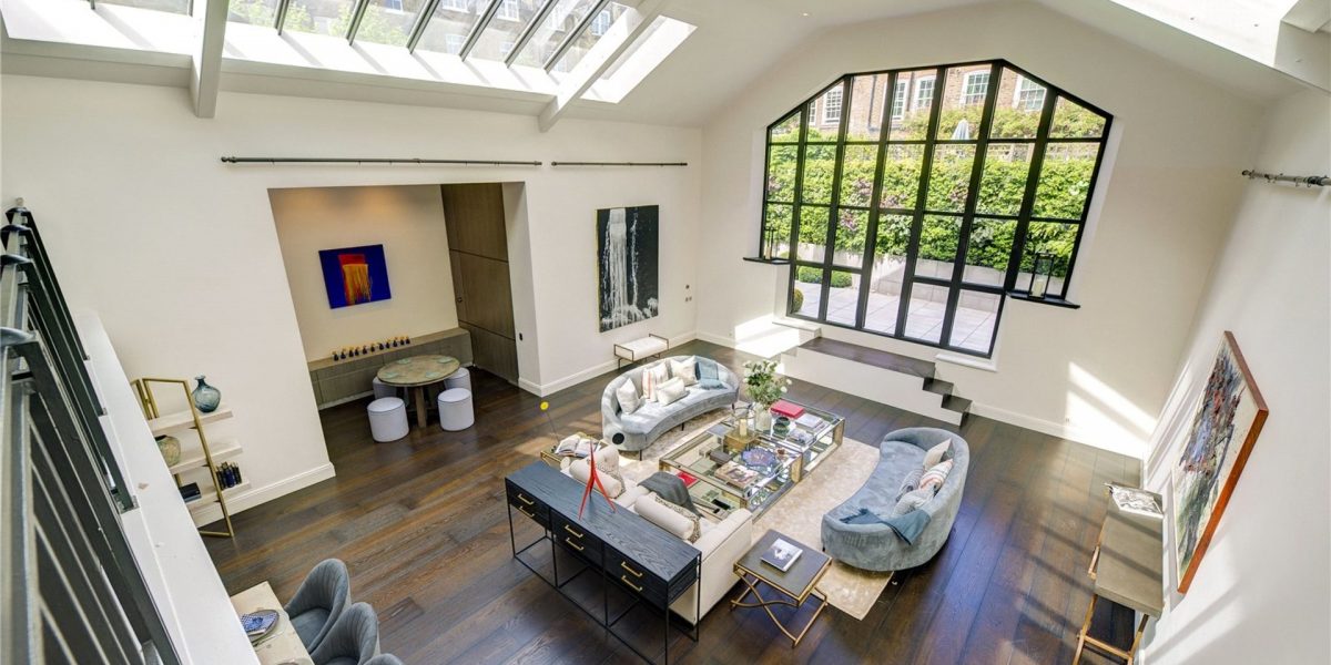 Floor installed in a large detached house in Chelsea, made from European prime oak
